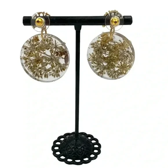 Floral Preservation Queen Ann Lace Resin Art to Wear Dangle Statement Earrings - Picture 3 of 4